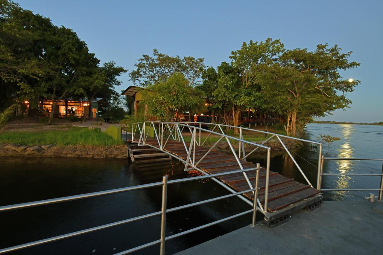 Zambezi Mubala Lodge Katima Mulilo Ngoại thất bức ảnh